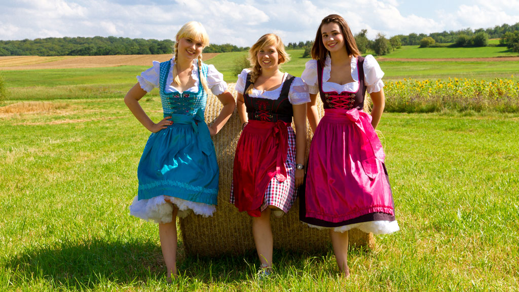 Moderne Dirndl