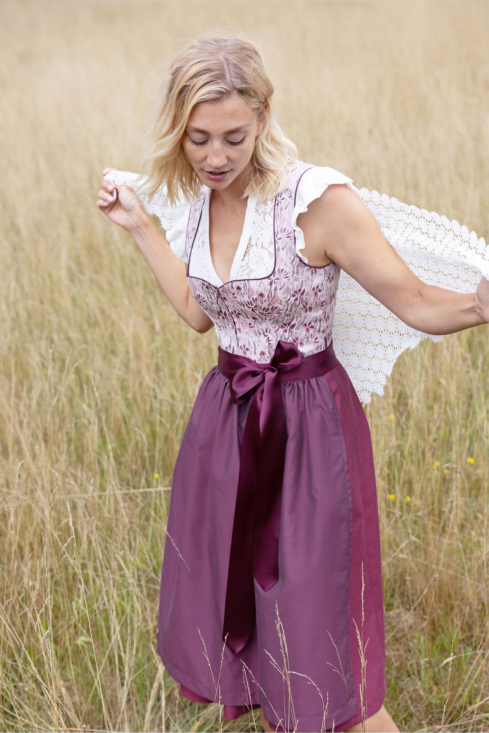 Dirndl AIDHAUSEN (70 cm)